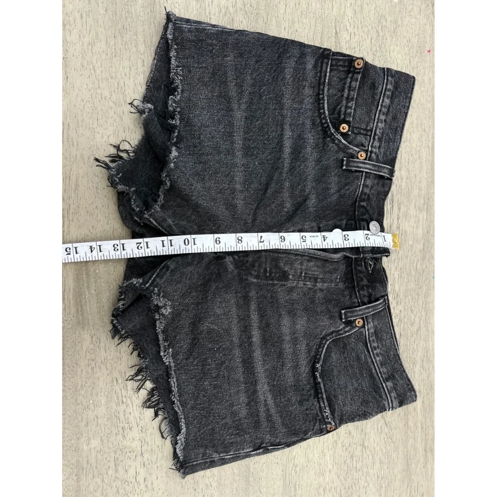 Levis 501 Original High Rise Denim Shorts Washed Black Cut Off Button Fly W28